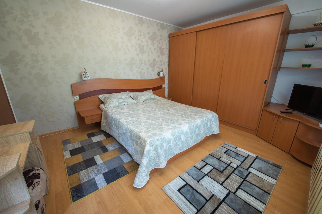 Monik Apartament Σινάια Εξωτερικό φωτογραφία